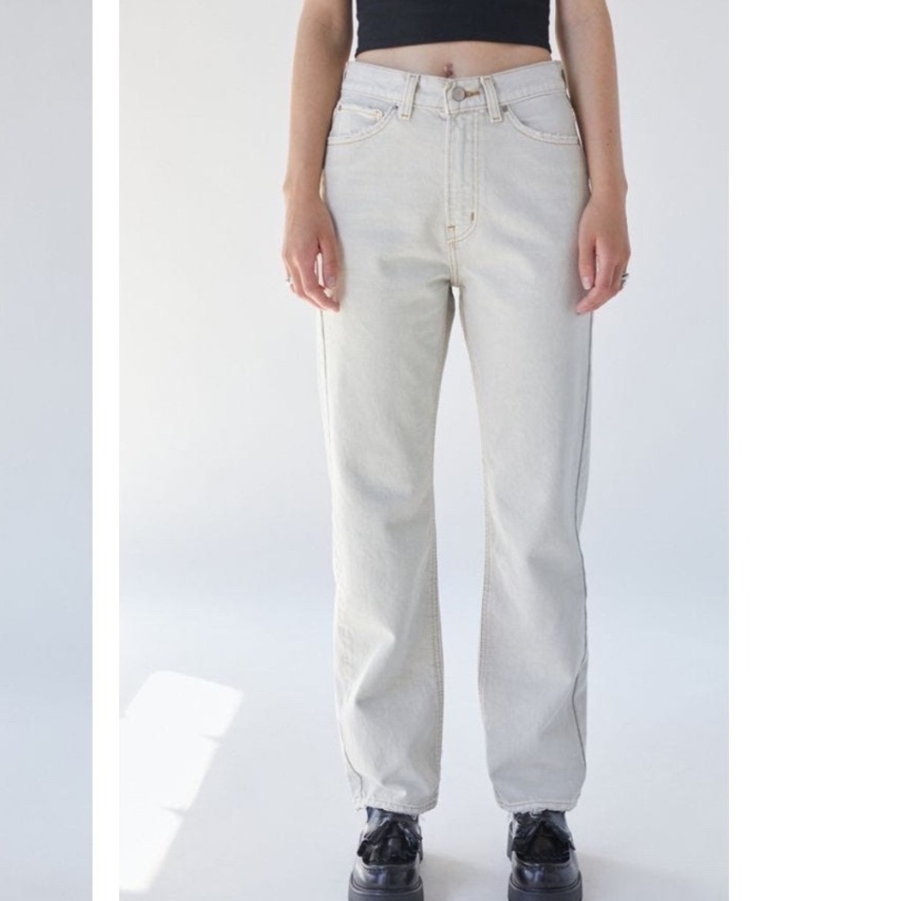 BDG Cream White High waisted Cowboy Jean Straight Leg Size 27